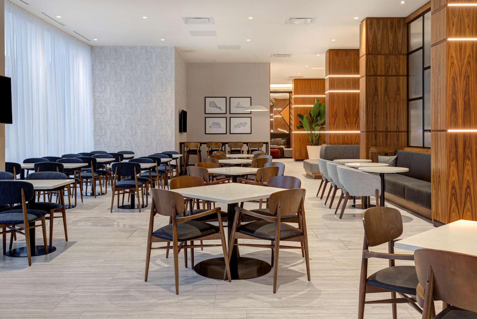 Hampton Downtown, Qc Hotel Montréal